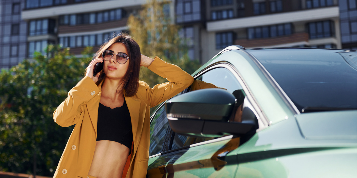 Solo Female Traveler’s Guide to Safe and Enjoyable Car Rentals in the UK